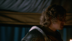extant_GameOfThrones_2x05-TheGhostOfHarrenhal_0494