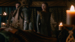 extant_GameOfThrones_2x05-TheGhostOfHarrenhal_0495