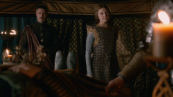 extant_GameOfThrones_2x05-TheGhostOfHarrenhal_0500