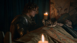 extant_GameOfThrones_2x05-TheGhostOfHarrenhal_0510