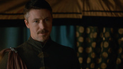 extant_GameOfThrones_2x05-TheGhostOfHarrenhal_0517