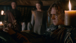 extant_GameOfThrones_2x05-TheGhostOfHarrenhal_0521
