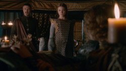 extant_GameOfThrones_2x05-TheGhostOfHarrenhal_0543