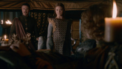 extant_GameOfThrones_2x05-TheGhostOfHarrenhal_0547