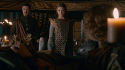 extant_GameOfThrones_2x05-TheGhostOfHarrenhal_0553