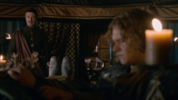extant_GameOfThrones_2x05-TheGhostOfHarrenhal_0557