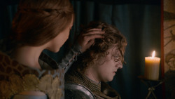 extant_GameOfThrones_2x05-TheGhostOfHarrenhal_0569