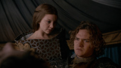 extant_GameOfThrones_2x05-TheGhostOfHarrenhal_0580