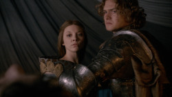 extant_GameOfThrones_2x05-TheGhostOfHarrenhal_0594