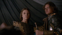 extant_GameOfThrones_2x05-TheGhostOfHarrenhal_0596