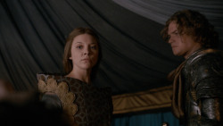 extant_GameOfThrones_2x05-TheGhostOfHarrenhal_0598