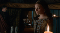 extant_GameOfThrones_2x05-TheGhostOfHarrenhal_0604