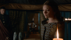 extant_GameOfThrones_2x05-TheGhostOfHarrenhal_0607