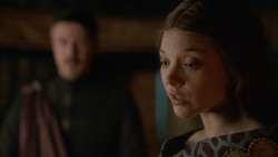 extant_GameOfThrones_2x05-TheGhostOfHarrenhal_0638