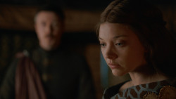 extant_GameOfThrones_2x05-TheGhostOfHarrenhal_0647