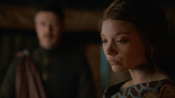 extant_GameOfThrones_2x05-TheGhostOfHarrenhal_0651
