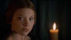 extant_GameOfThrones_2x05-TheGhostOfHarrenhal_0675