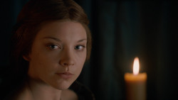 extant_GameOfThrones_2x05-TheGhostOfHarrenhal_0676