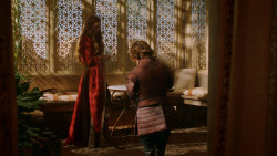 extant_GameOfThrones_2x05-TheGhostOfHarrenhal_0705