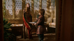extant_GameOfThrones_2x05-TheGhostOfHarrenhal_0712