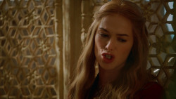 extant_GameOfThrones_2x05-TheGhostOfHarrenhal_0756