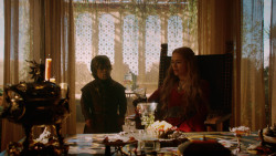 extant_GameOfThrones_2x05-TheGhostOfHarrenhal_0795