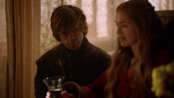 extant_GameOfThrones_2x05-TheGhostOfHarrenhal_0807