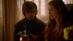 extant_GameOfThrones_2x05-TheGhostOfHarrenhal_0810