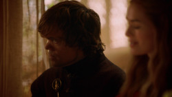 extant_GameOfThrones_2x05-TheGhostOfHarrenhal_0849