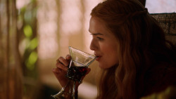 extant_GameOfThrones_2x05-TheGhostOfHarrenhal_0852