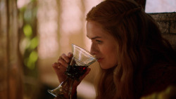 extant_GameOfThrones_2x05-TheGhostOfHarrenhal_0856