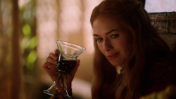 extant_GameOfThrones_2x05-TheGhostOfHarrenhal_0862