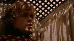 extant_GameOfThrones_2x05-TheGhostOfHarrenhal_0873