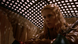 extant_GameOfThrones_2x05-TheGhostOfHarrenhal_0884