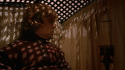 extant_GameOfThrones_2x05-TheGhostOfHarrenhal_0899