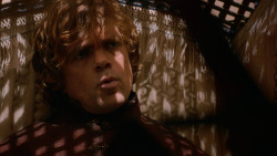extant_GameOfThrones_2x05-TheGhostOfHarrenhal_0907