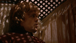 extant_GameOfThrones_2x05-TheGhostOfHarrenhal_0922
