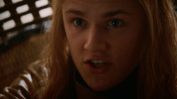 extant_GameOfThrones_2x05-TheGhostOfHarrenhal_0947