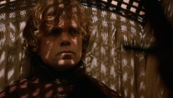 extant_GameOfThrones_2x05-TheGhostOfHarrenhal_0977