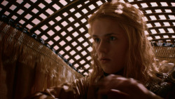 extant_GameOfThrones_2x05-TheGhostOfHarrenhal_1010