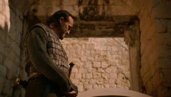 extant_GameOfThrones_2x05-TheGhostOfHarrenhal_1024