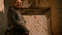extant_GameOfThrones_2x05-TheGhostOfHarrenhal_1043