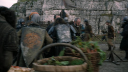 extant_GameOfThrones_2x05-TheGhostOfHarrenhal_1052