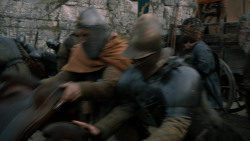 extant_GameOfThrones_2x05-TheGhostOfHarrenhal_1057