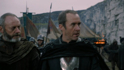 extant_GameOfThrones_2x05-TheGhostOfHarrenhal_1087