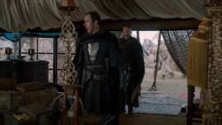 extant_GameOfThrones_2x05-TheGhostOfHarrenhal_1094