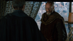 extant_GameOfThrones_2x05-TheGhostOfHarrenhal_1107