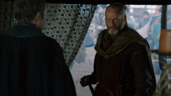 extant_GameOfThrones_2x05-TheGhostOfHarrenhal_1108