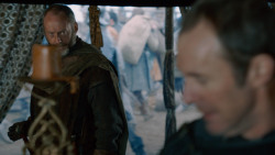 extant_GameOfThrones_2x05-TheGhostOfHarrenhal_1115