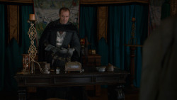 extant_GameOfThrones_2x05-TheGhostOfHarrenhal_1124